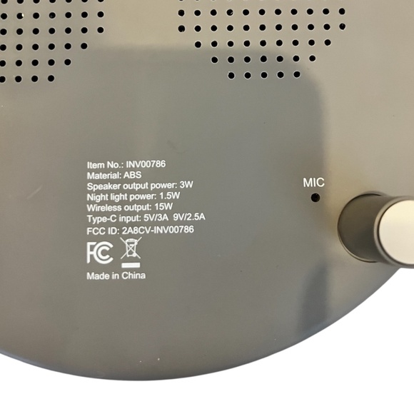 3 Purpose Phone Charger/Bluetooth Speaker/Nightlight - Picture 7 of 11